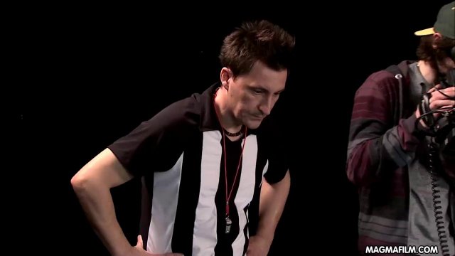 Превью Женский масляный реслинг закончился жестким трахом втроем № 11222