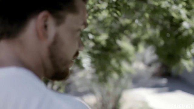 Превью Девка в белых носочках любит жесткий анальный секс с бойфрендом № 35070