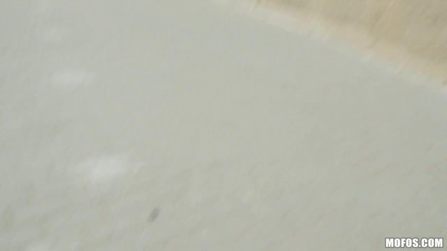 Превью Парень уговорил незнакомку на быстрый секс на улице и минет № 35101