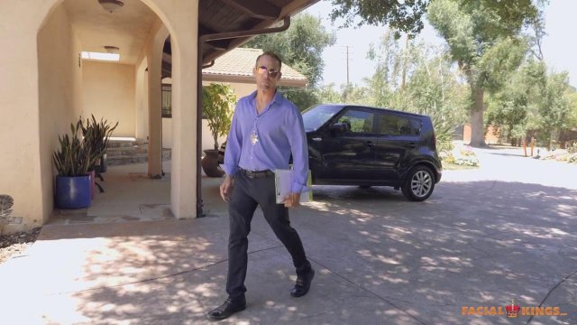 Превью Охранник жарко отымел блондинку прямо в ее камере за решеткой № 35231