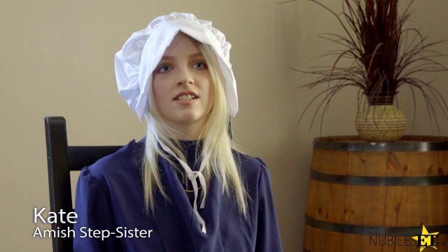 Превью Парочка страстно занялась сексом на глазах у скромной телочки № 35532