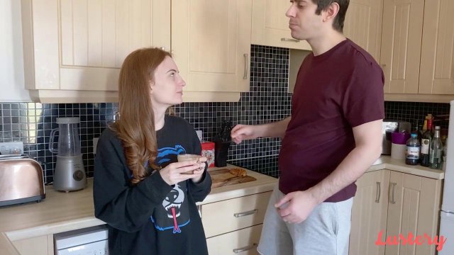 Превью Парень устроил с рыжей дружеский секс № 36339