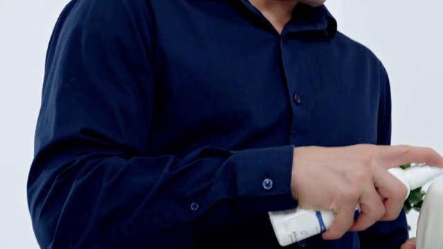 Превью Парень размял киску подруги вибратором, а потом ее трахнул № 36393