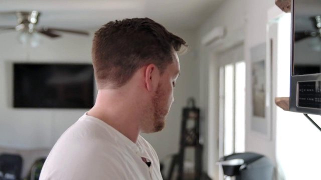 Превью Блондинка отлизала яйца и натрахалась до отвала № 36411