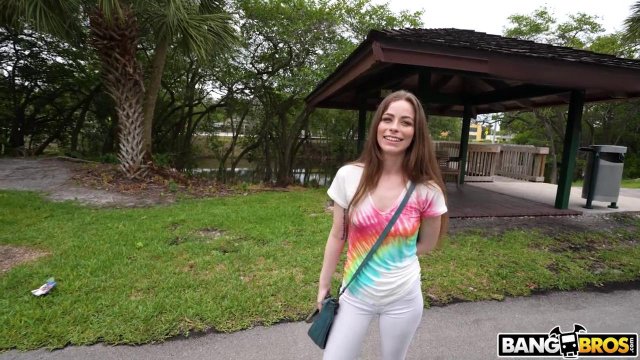 Превью Девушка сегодня нашла себе секс-приключения на мокрую киску № 41528