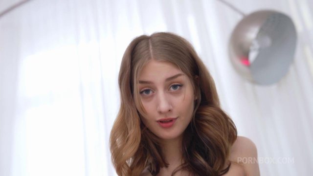 Страстной девушке понравилось сосать шоколадный член негра