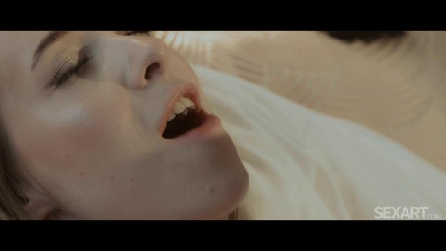 Превью Подружки учатся кончать от ласк друг друга № 42709