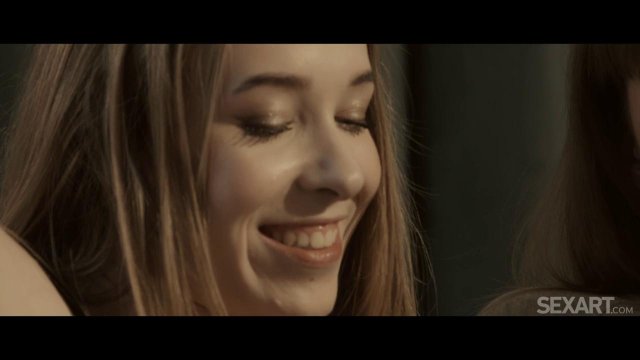 Превью Подружки учатся кончать от ласк друг друга № 42709